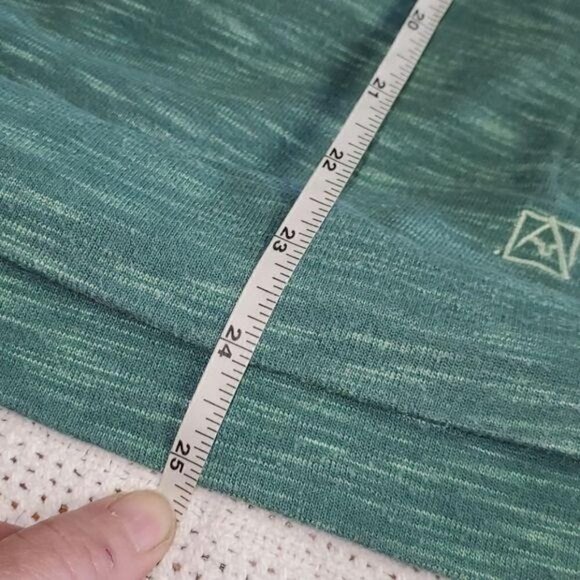 Avalanche 1/4 Snap Closure Embroudered Sz S. LS Green Pullover Shirt w/ Pockets - Picture 12 of 12